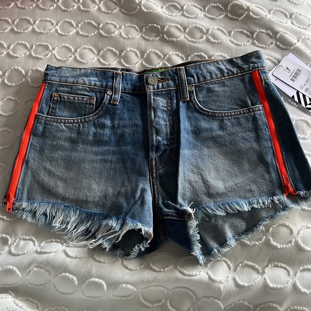 NWT Free People • Sandrine Rose Cut Off Side Zipper Denim Jeans Shorts